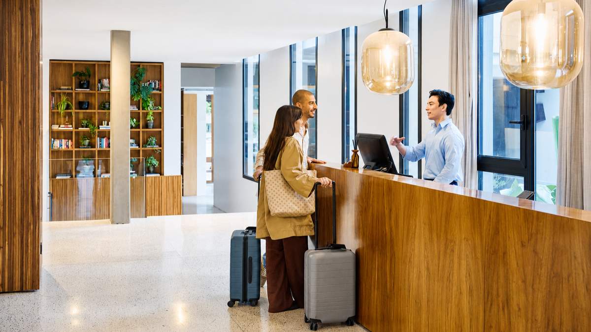10 Common Hotel Check-In and Checkout Mistakes to Avoid for a Better Stay