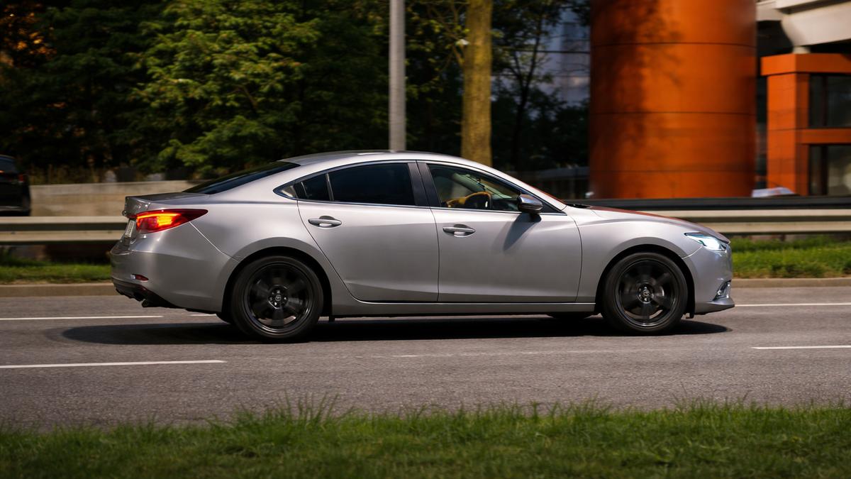 10 Driving Rules Other Countries Have But the US Doesn’t