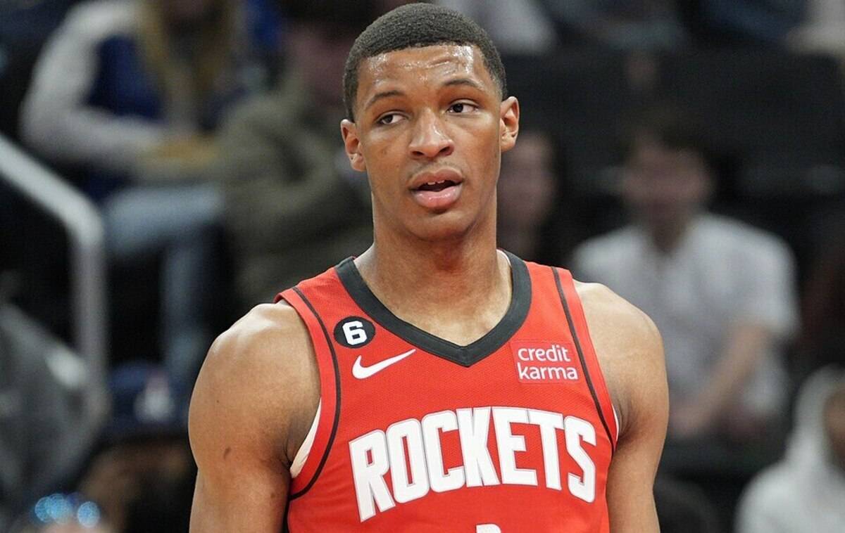 Jazz vs Rockets: Durant & Young Stars Crush the Utah Jazz