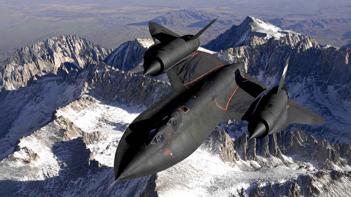 How NASA Secretly Hid an SR-71 in Plain Sight