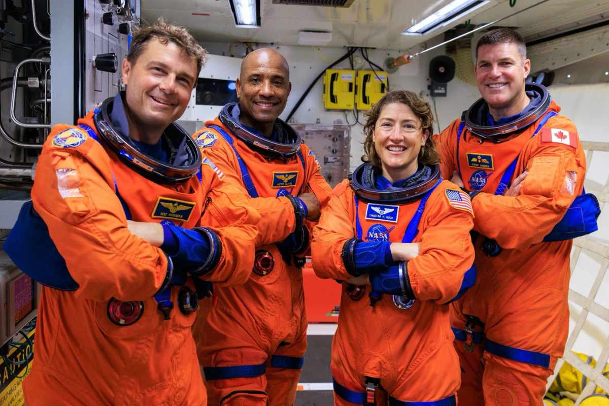 Artemis II: Humans Return to the Moon After 53 Years