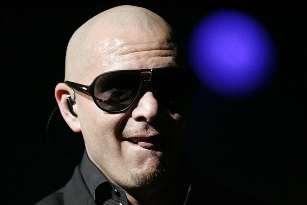 Pitbull’s Comeback: How Mr. Worldwide Is Owning 2026
