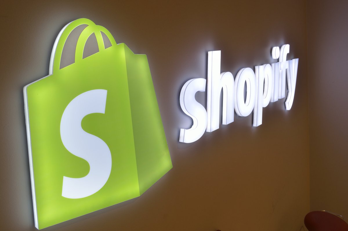 7 Shopify Stores Crushing It for Gen Z & Millennials in 2026
