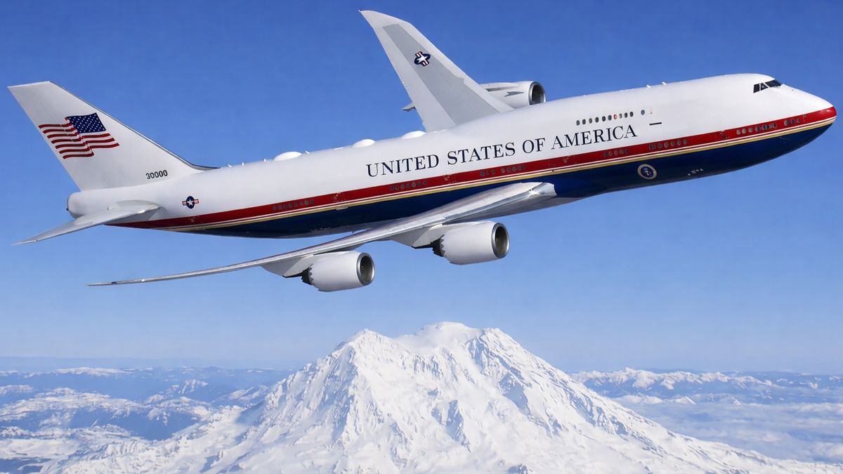 Trump Announces New Paint Design for Air Force One