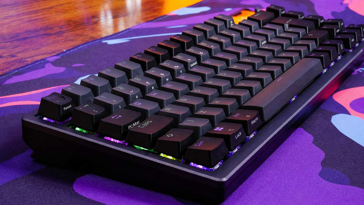 What’s the Difference Between American and British Keyboards?