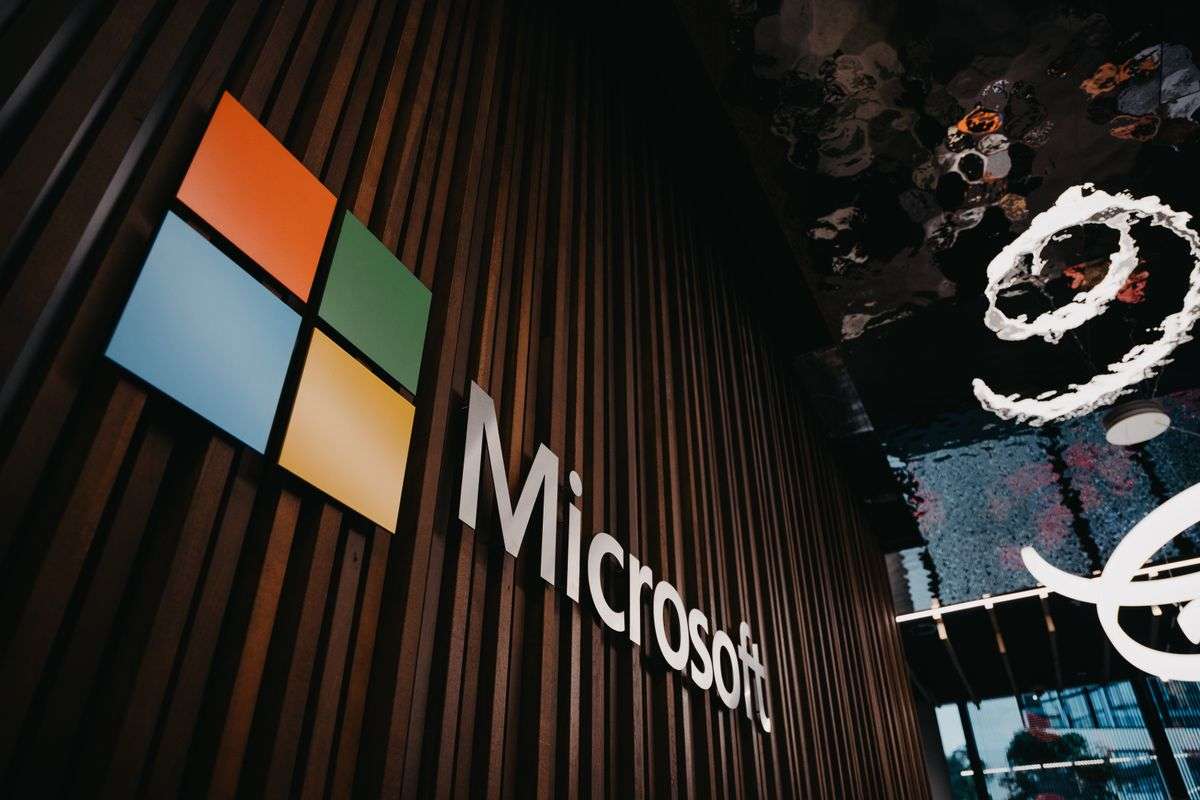 AI Push: Microsoft Cuts 4,800 Jobs Amid AI Spending
