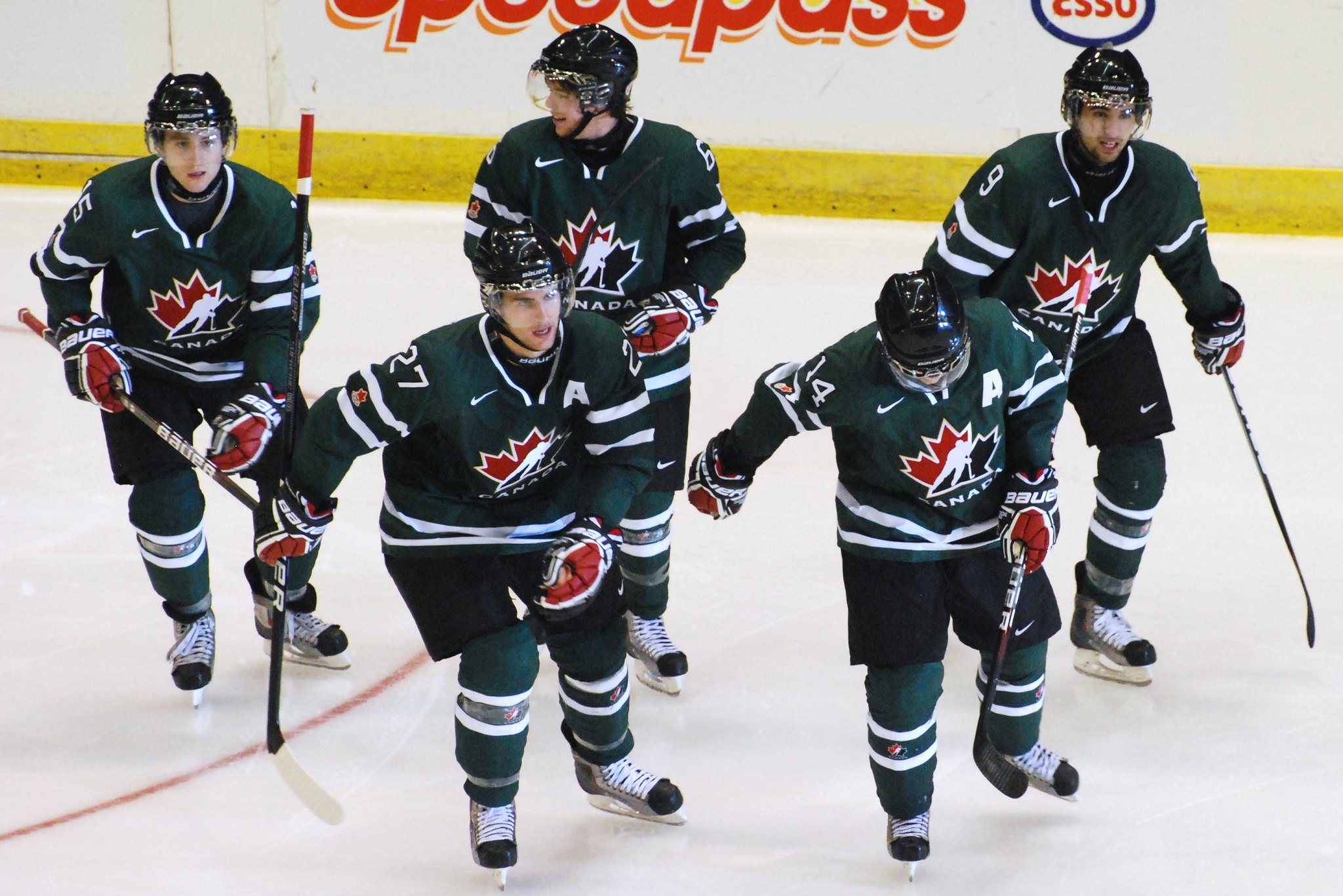 Tricia Hall Flickr 2009 CC BY-SA 2.0 Team Canada .jpg