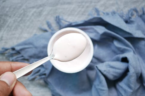plain-yogurt-health